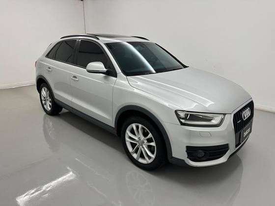 AUDI Q3 2.0 TFSI AMBIENTE QUATTRO 4P GASOLINA S TRONIC